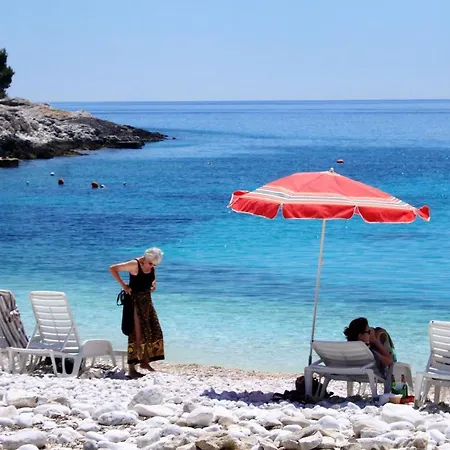 With A Parking Space Hvar - 4637