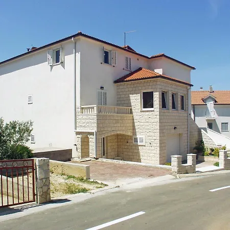 With A Parking Space Hvar - 4637 Apartamento Hvar Town